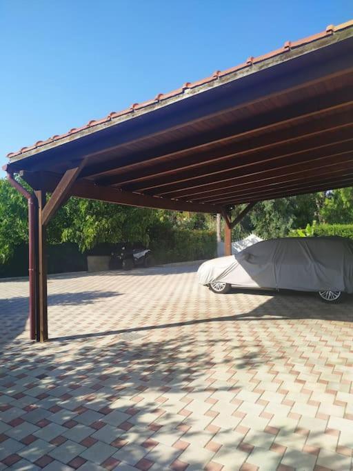 Greek Style Ground Floor Apartment & Pool Ialysos  Exterior photo
